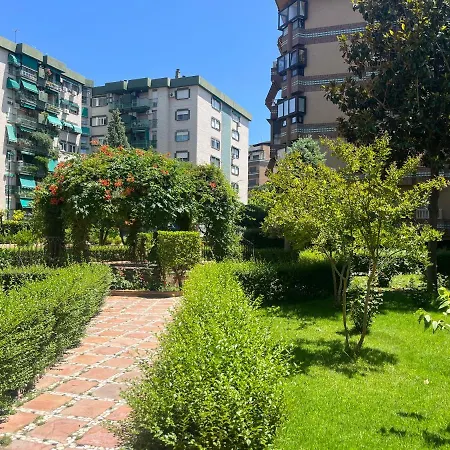 Appartement Piso Junto Palacio Congresos Y Metro, Centrico Con Piscina Grenade