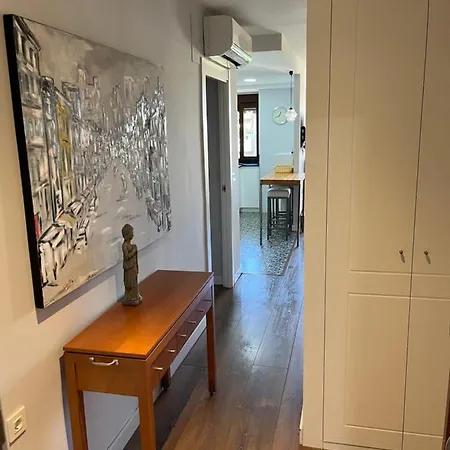 Apartment Piso Junto Palacio Congresos Y Metro, Centrico Con Piscina *